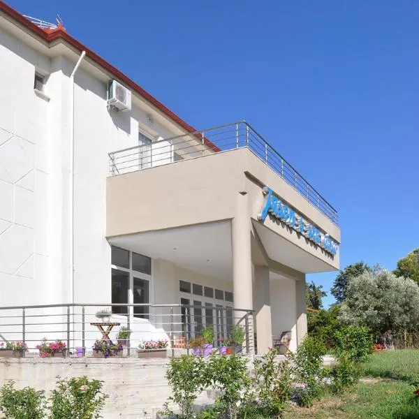 JASON'S SEA VIEW, hotel v destinaci Kriopigi