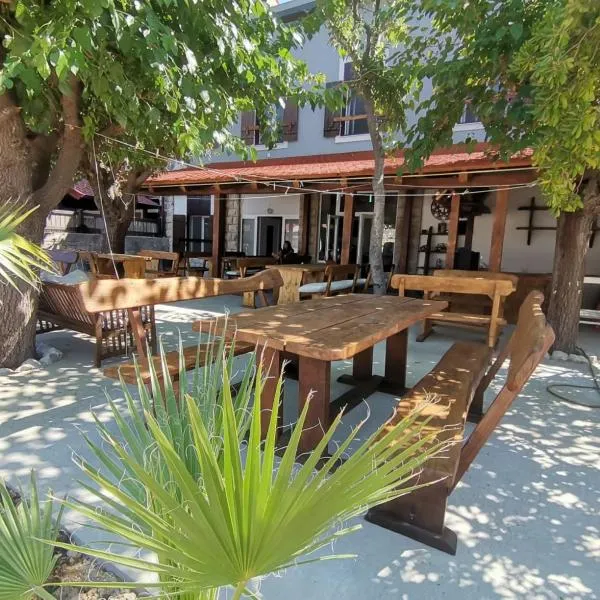 Hostel Jadran, hotel em Pag