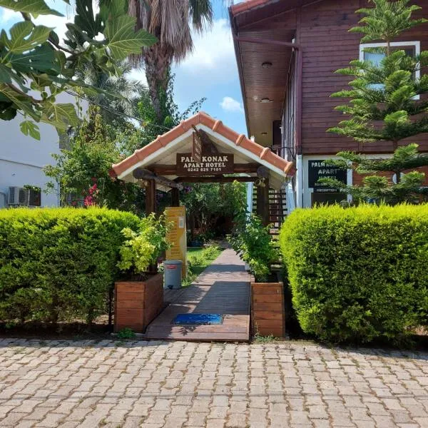 Palm Konak Hotel, hotel in Cıralı