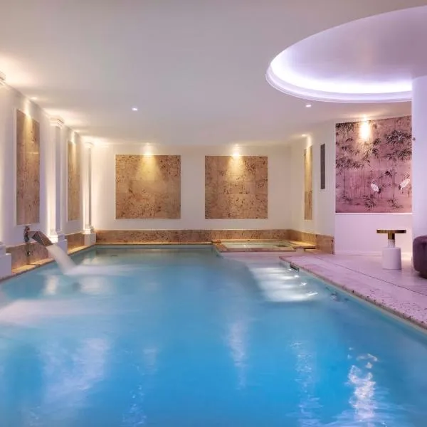 Paris j'Adore Hotel & Spa, Hotel in Paris