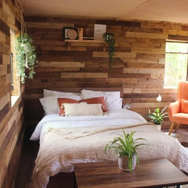 The Cabin Project, hôtel à Portglenone