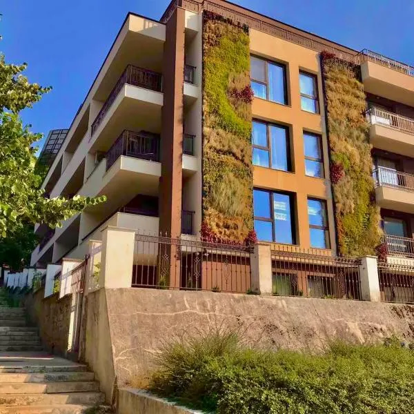 Comfort Luxury Apartments, hotel di Vratsa