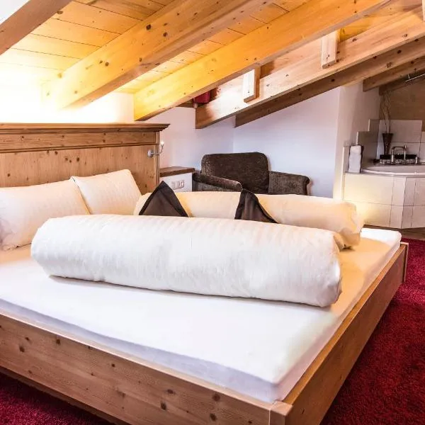 Hotel Garni Lawens, hotel u gradu Serfaus