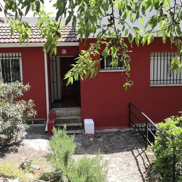 Susan Home, ξενοδοχείο σε San Martin de Valdeiglesias