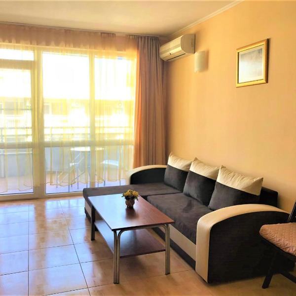 Apartment in Central Plaza