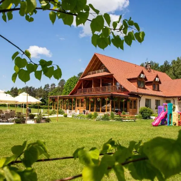 Dworek Dąbrowa, hotel v destinaci Tomaszów Lubelski