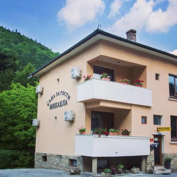 Guest house Mikaela, hotel in Gabrovo