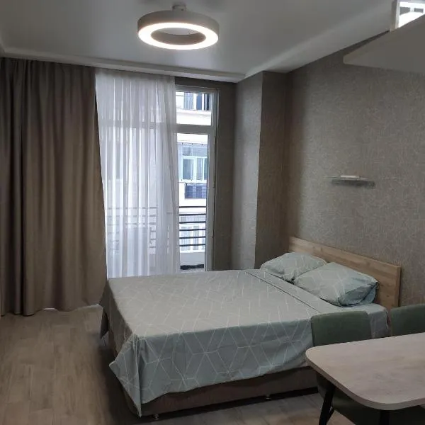 Real Palace Studio, hotel in Batumi