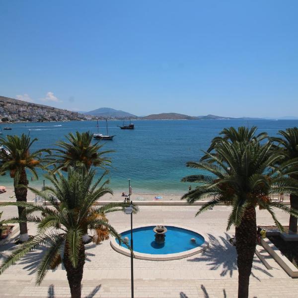 Hotel Ari