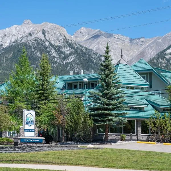 Pocaterra Inn & Waterslide, hotel din Canmore