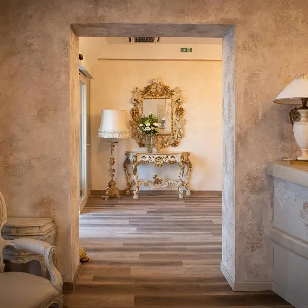 Hotel Della Rosa, hotel v Anconě