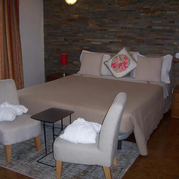 Hotel Santa Apolonia, khách sạn ở Bragança