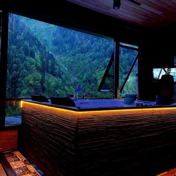 Ayder Villa de Pelit Hotel, hotel di Ayder Yaylasi