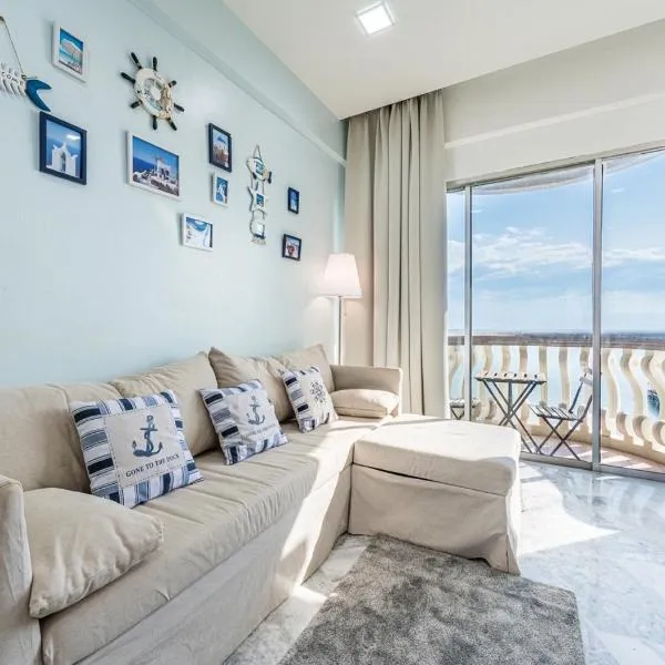 Port Dickson 10Pax 3BR Glory Beach Resort Seaview, ξενοδοχείο σε Πορτ Ντίξον