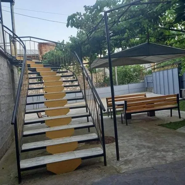 Guest House Fazisi, hotel v destinaci Kutaisi