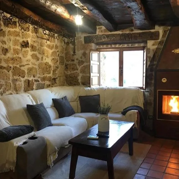 El Salto del Agua, hotel v destinaci Orbaneja del Castillo