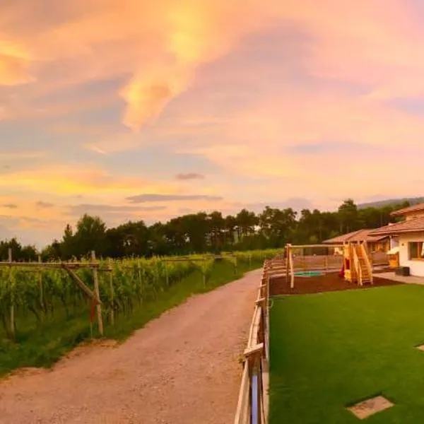 Agritur Maso Librar, hotel v destinaci Trento