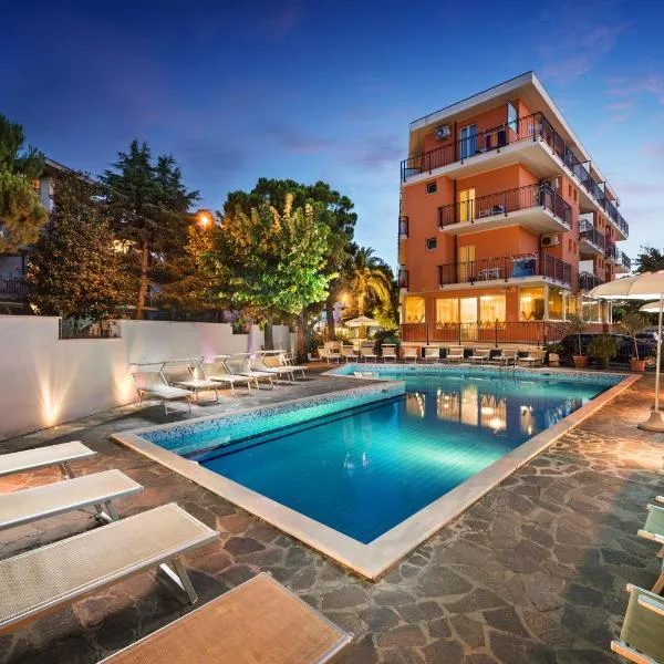 Hotel Fenix, hotel v destinaci San Benedetto del Tronto