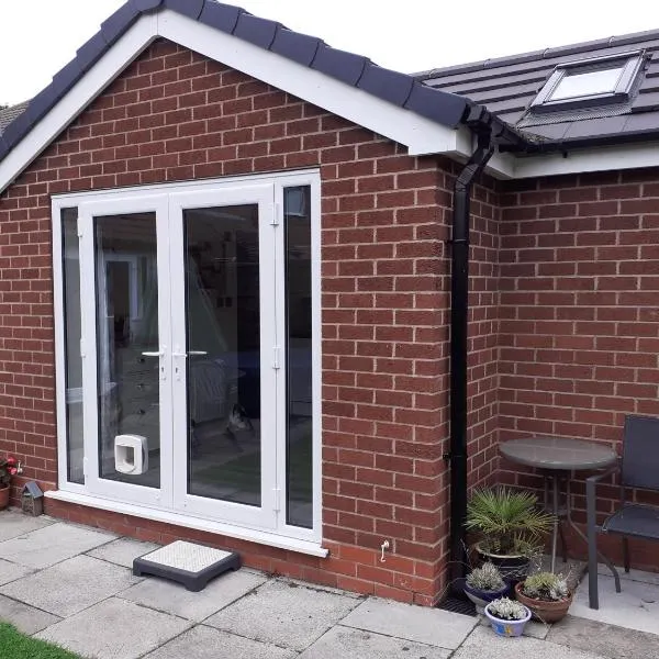 Rose View - Modern detached bungalow, hotel a Sale