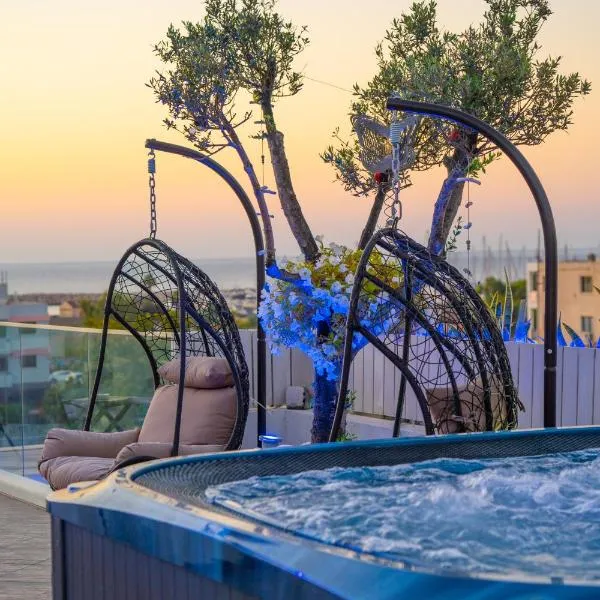 Mesogios House Suites, hotel i Larnaca