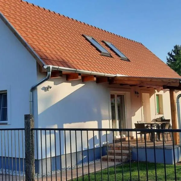 Andrea nyaralóház, hôtel à Kővágóörs