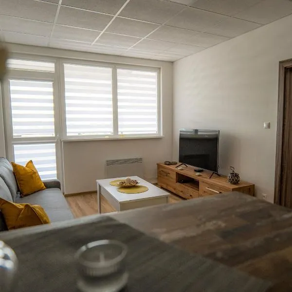 Apartmany Motocentrum, ξενοδοχείο σε Kaluza