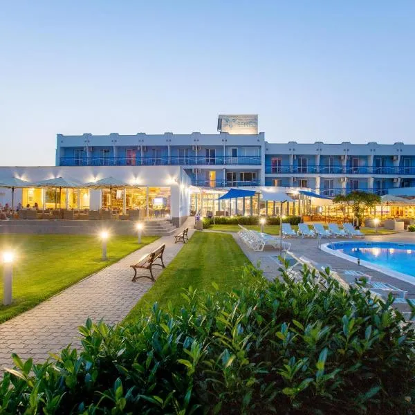Hotel Senec Aqua Resort - Family friendly, отель в Сенце