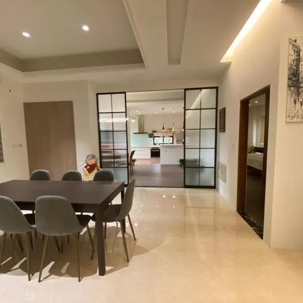 Lin's House, hotel in Puli