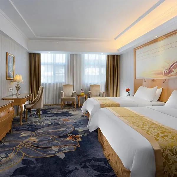 Vienna Hotel Meizhou Jiangnan, hotell i Meizhou