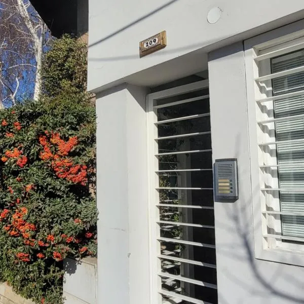 Departamento Argibay, hotel v destinaci Cipolletti