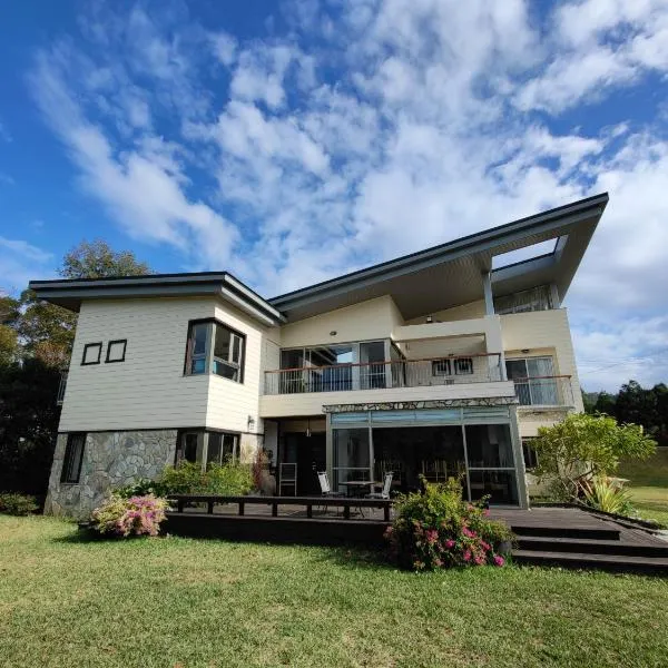 南窩綠丘-綠丘行旅-2萬坪庭園 – hotel w mieście Tongxiao