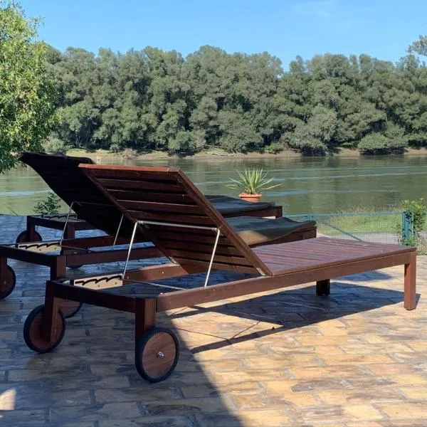 UDIČARSKI DOM UŠĆE, hôtel à Aljmaš