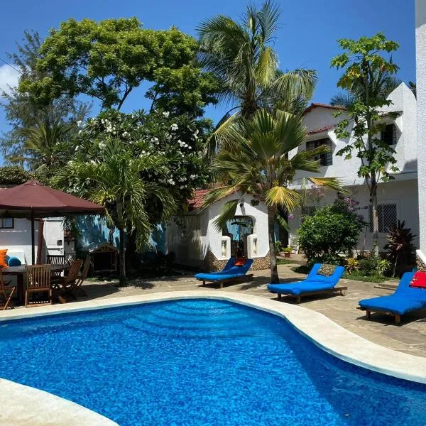 Luciano & Grace Apartments, hotel in Watamu