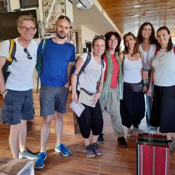 Petra Cabin Hostel, hotel in Wadi Musa