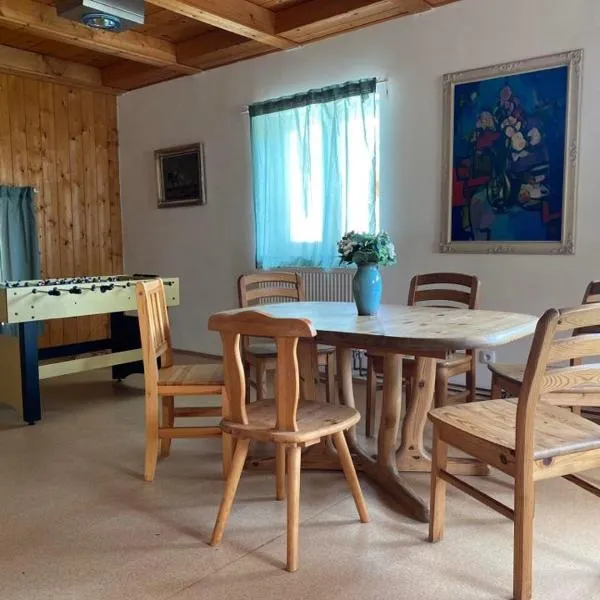 Ubytování Samba, hotel en Benešov u Semil