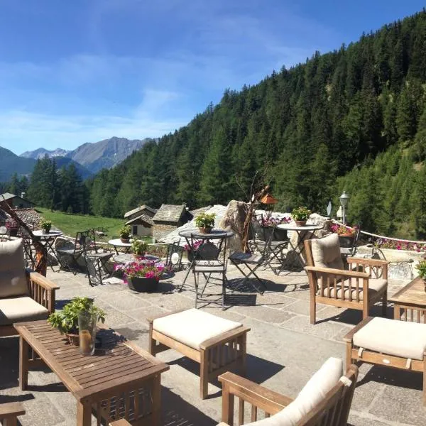 Baita La Jolie Bergere, hôtel à La Salle