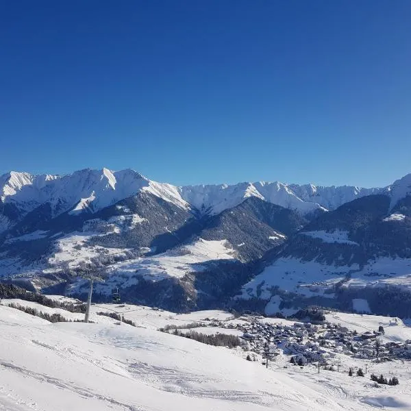 Casa Valtiarm, ξενοδοχείο σε Vattiz