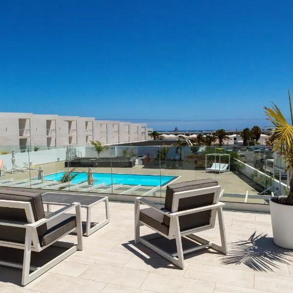 Luxury Senator Apartments, Hotel in Costa Teguise