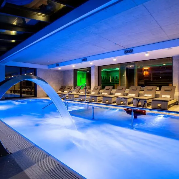 Hotel Beskid BALNEO Medical Resort & SPA, hotel in Piwniczna