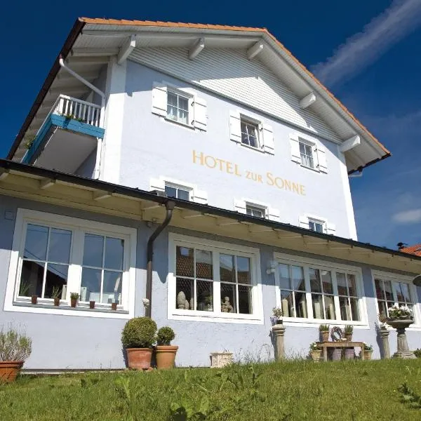 Hotel zur Sonne, hotel v destinaci Rimsting