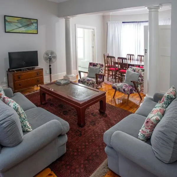 Harcourt Lodge, hotel in Durban