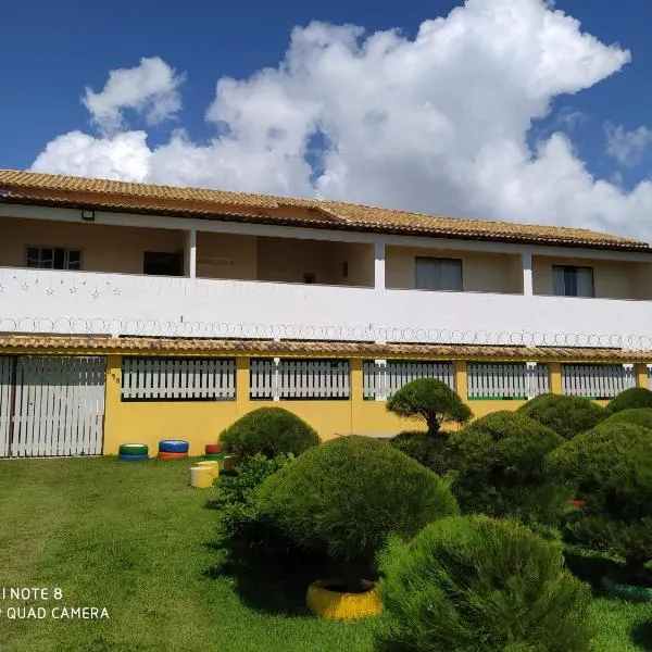 Pousada Muzy – hotel w mieście Barra de São João