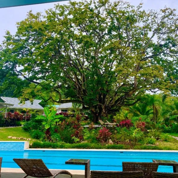 Aves Resort Montezuma, hotel in Montezuma