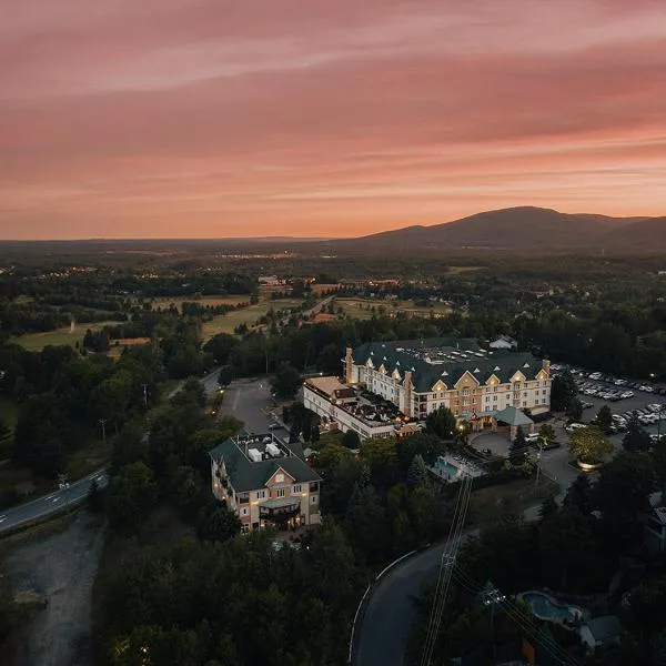 Hotel Chateau Bromont、ブロモンのホテル
