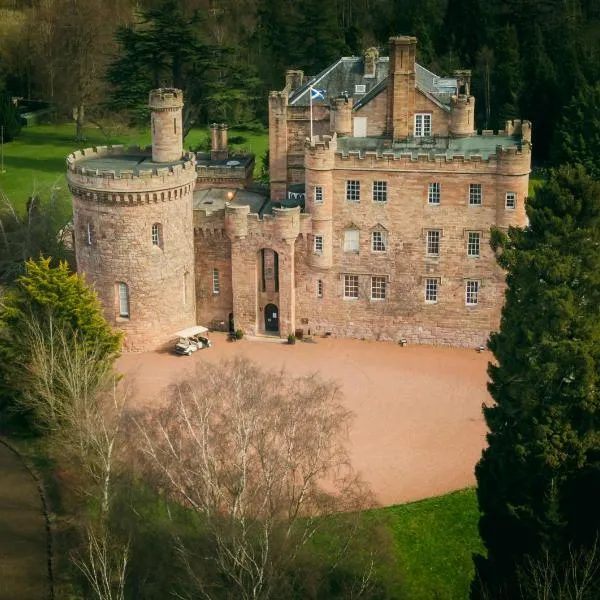 Dalhousie Castle Hotel, hotel v destinaci Bonnyrigg