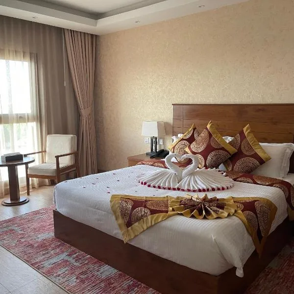 Alsahwa Hotel,錫卜的飯店