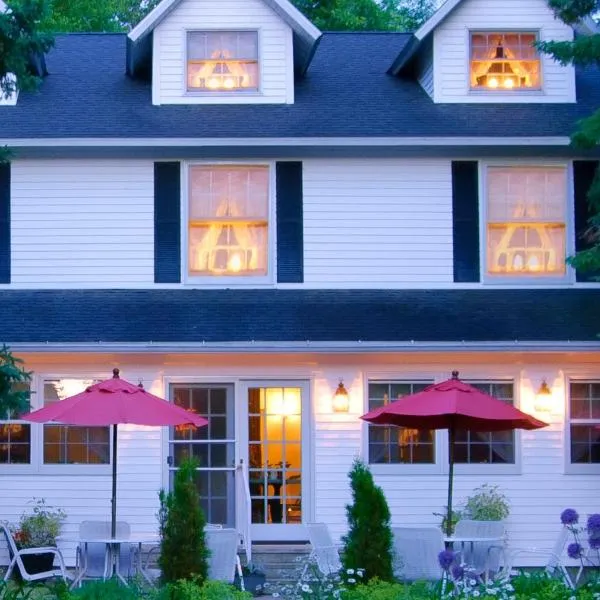 Eagle Harbor Inn, hotel in Ephraim