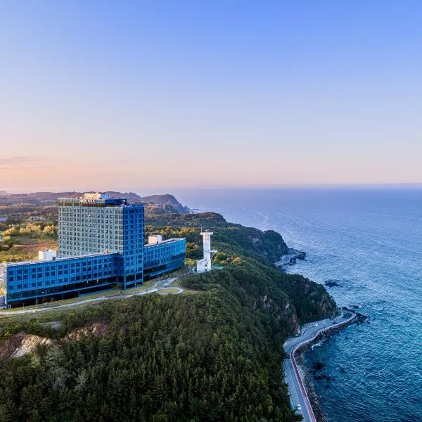 Hotel Tops 10, hotel in Gangneung