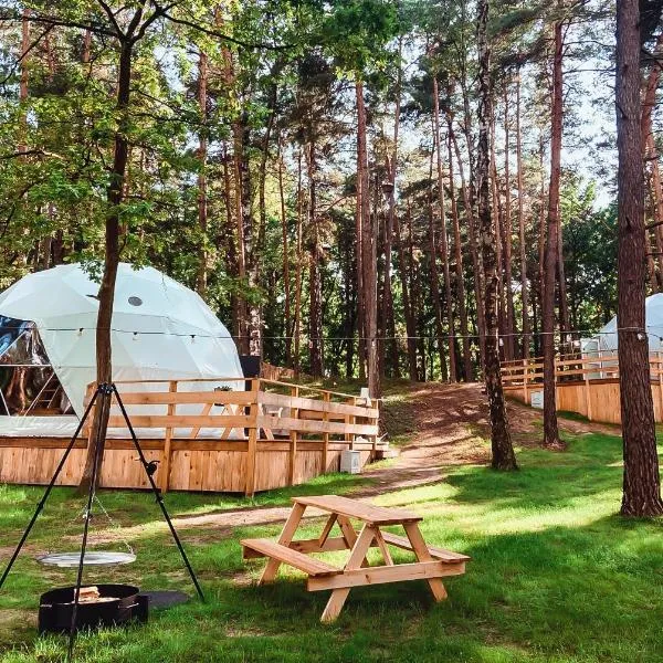 Planeta Glamping, hotel em Zalesie Górne