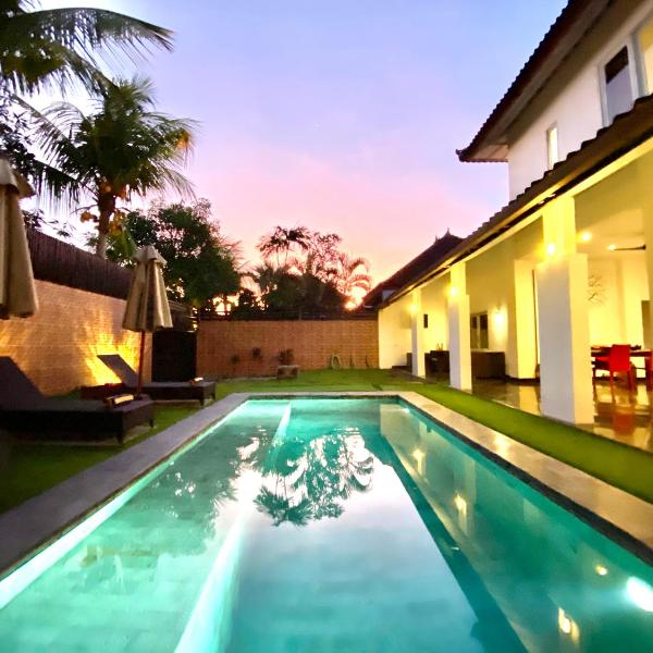 Villa JULIA | heart of Seminyak | 350m Beach